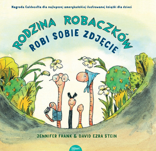 Image of Rodzina Robaczków robi sobie zdjęcie