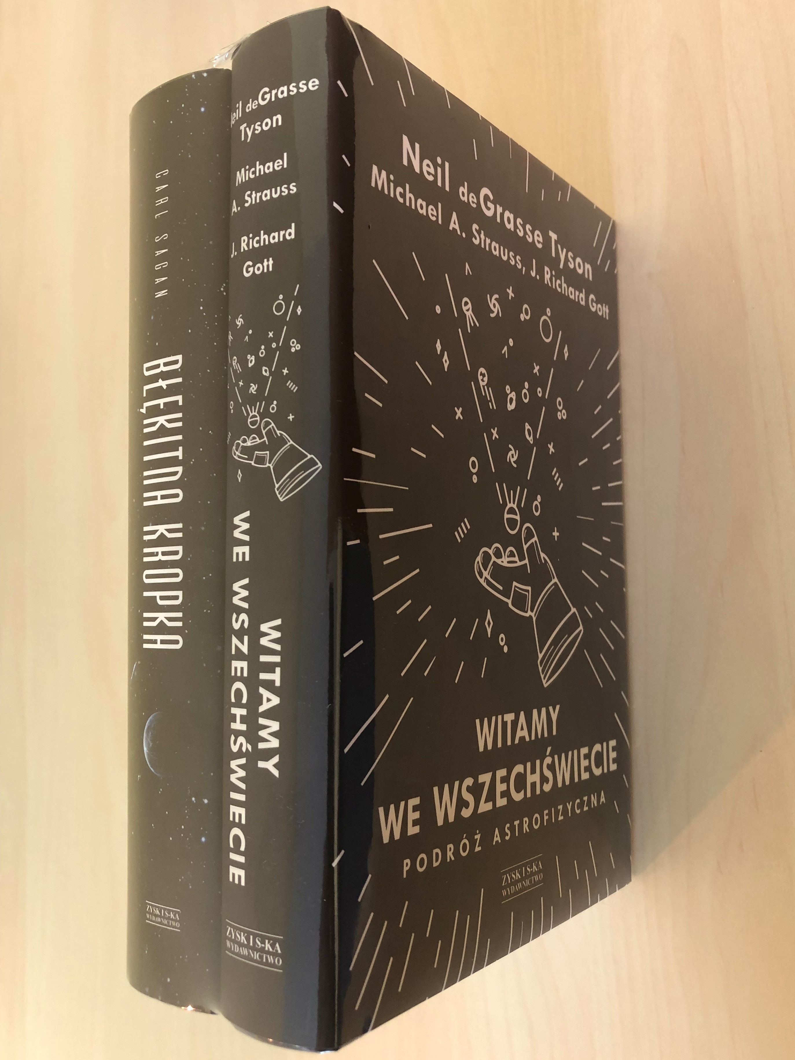 Image of Pakiet Witamy we wszechświecie / Błękitna kropka